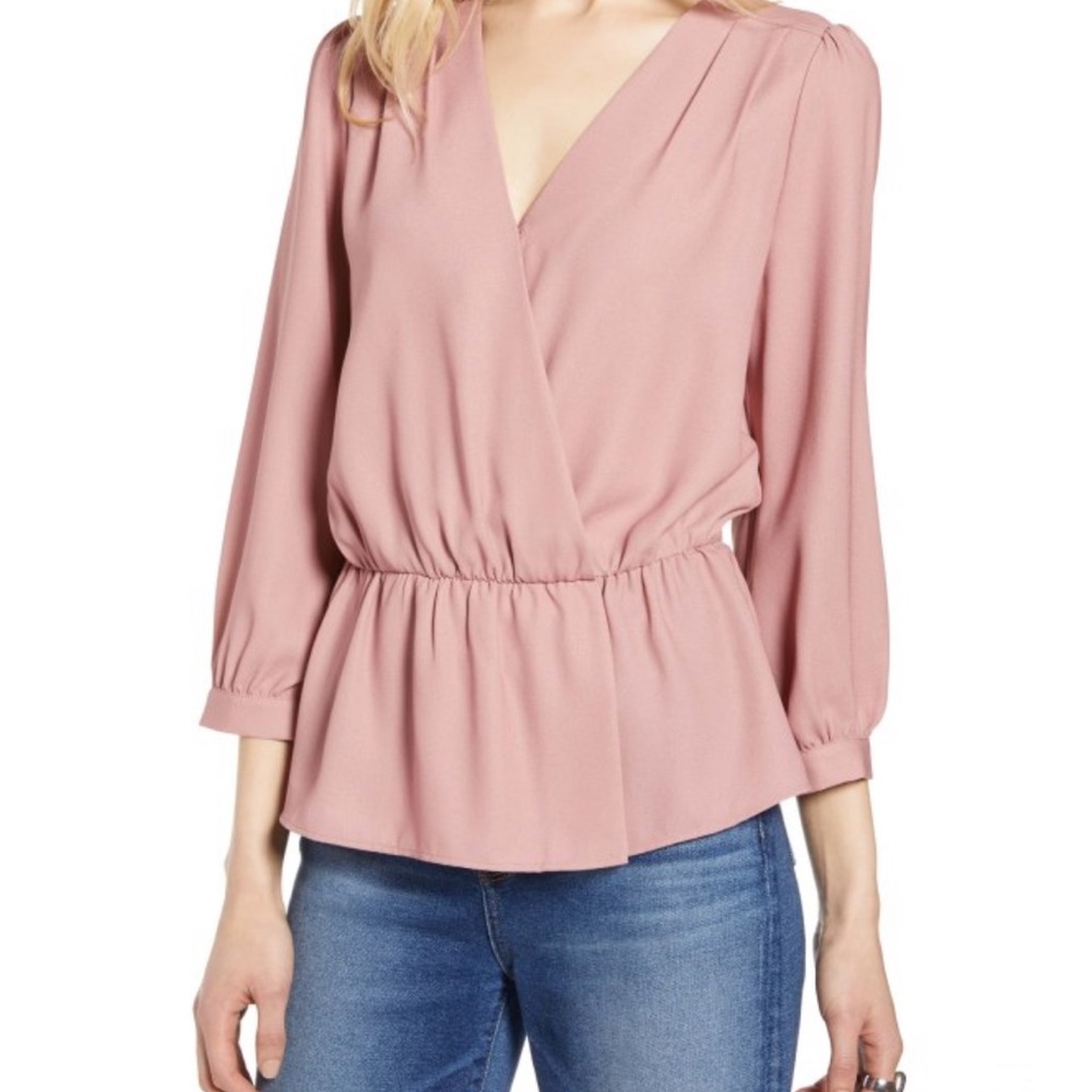 •HALOGEN WRAP FRONT PEPLUM TOP•